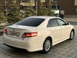 Toyota Camry 2011 годаүшін6 500 000 тг. в Атырау – фото 5