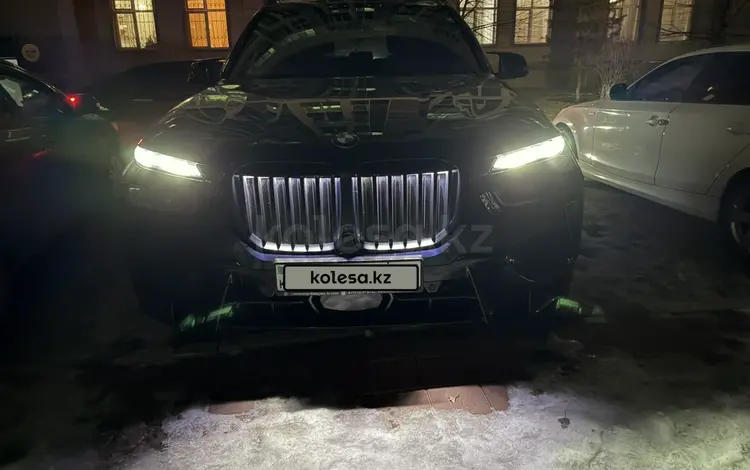 BMW X7 2024 года за 73 000 000 тг. в Астана