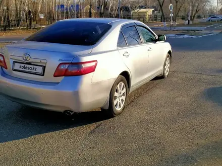 Toyota Camry 2006 года за 6 600 000 тг. в Байконыр – фото 2