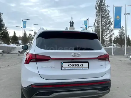 Hyundai Santa Fe 2021 года за 17 200 000 тг. в Усть-Каменогорск – фото 3