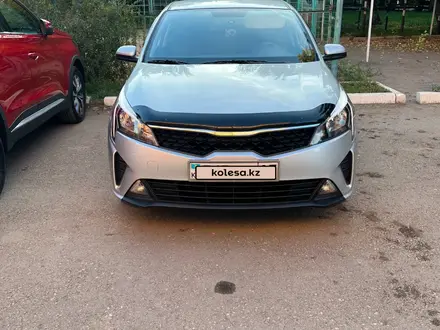 Kia Rio 2021 года за 8 200 000 тг. в Кокшетау