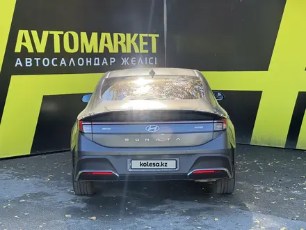 Hyundai Sonata 2024 года за 12 850 000 тг. в Семей – фото 5