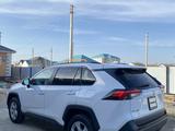 Toyota RAV4 2020 года за 14 000 000 тг. в Атырау – фото 5