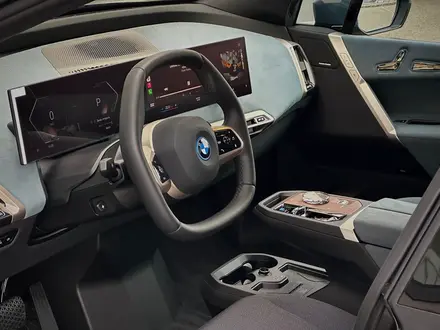 BMW iX 2023 года за 61 257 000 тг. в Шымкент – фото 16
