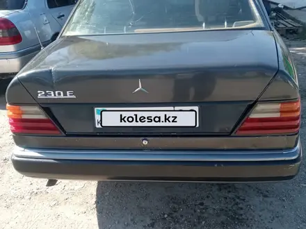 Mercedes-Benz E 230 1990 года за 1 000 000 тг. в Тараз – фото 4