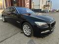 BMW 750 2012 года за 12 000 000 тг. в Астана – фото 2