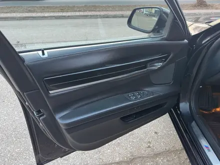 BMW 750 2012 года за 11 500 000 тг. в Астана – фото 14