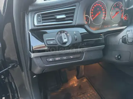 BMW 750 2012 года за 11 500 000 тг. в Астана – фото 23