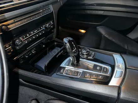 BMW 750 2012 года за 11 500 000 тг. в Астана – фото 25