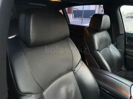 BMW 750 2012 года за 11 500 000 тг. в Астана – фото 29
