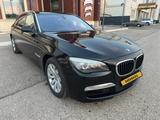BMW 750 2012 года за 10 500 000 тг. в Астана – фото 3