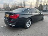 BMW 750 2012 года за 9 900 000 тг. в Астана – фото 4