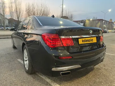 BMW 750 2012 года за 11 500 000 тг. в Астана – фото 11