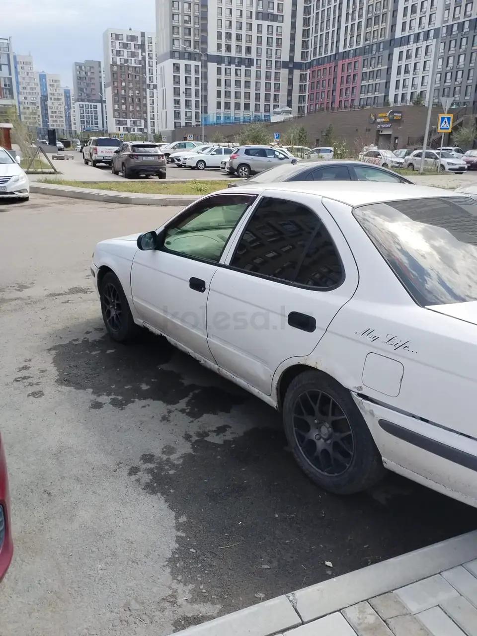 Nissan Sunny, 2000