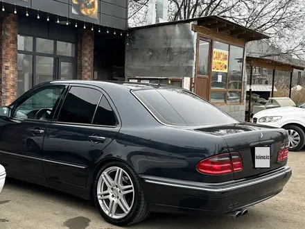 Mercedes-Benz E 430 2001 года за 5 600 000 тг. в Алматы – фото 17