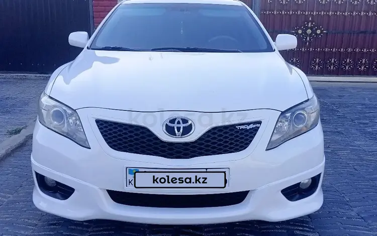 Toyota Camry 2010 годаүшін8 200 000 тг. в Атырау