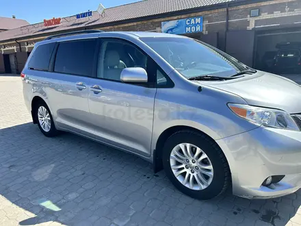 Toyota Sienna 2013 года за 11 500 000 тг. в Кокшетау – фото 2