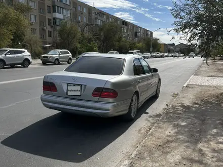 Mercedes-Benz E 320 2000 года за 5 000 000 тг. в Актау – фото 8