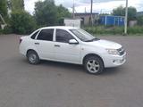 ВАЗ (Lada) Granta 2190 2013 года за 2 500 000 тг. в Атбасар – фото 4