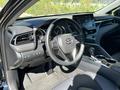 Toyota Camry 2023 года за 15 900 000 тг. в Атырау – фото 13