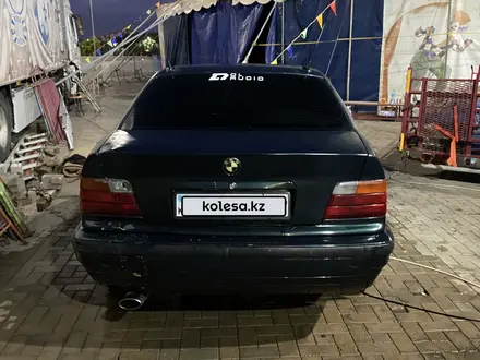 BMW 320 1995 года за 1 000 000 тг. в Алматы – фото 13