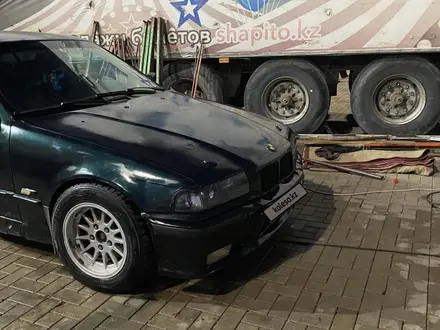 BMW 320 1995 года за 1 000 000 тг. в Алматы – фото 15