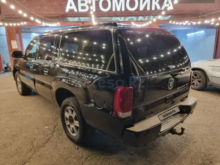 Cadillac Escalade 2005 годаүшін7 500 000 тг. в Астана – фото 4