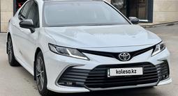 Toyota Camry 2021 года за 14 700 000 тг. в Астана – фото 4