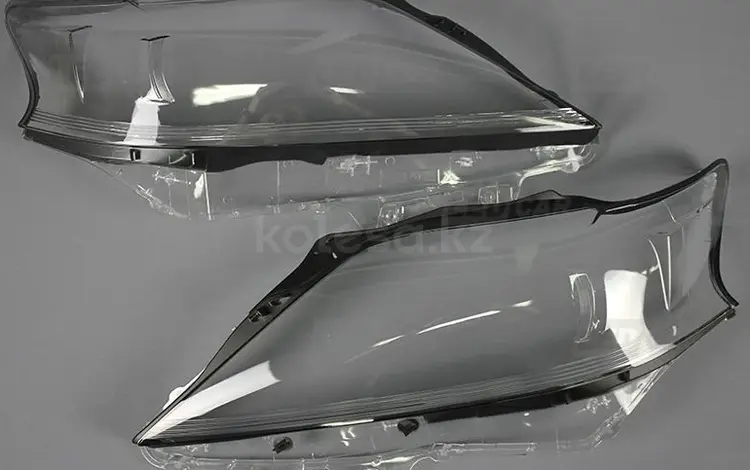Стекло фары Lexus GS L10 за 35 000 тг. в Алматы