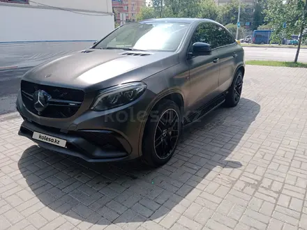 Mercedes-Benz GLE Coupe 63 AMG 2017 года за 22 000 000 тг. в Алматы – фото 2