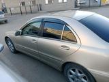 Mercedes-Benz C 240 2000 года за 2 000 000 тг. в Астана – фото 2