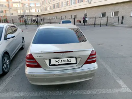 Mercedes-Benz C 240 2000 года за 2 000 000 тг. в Астана – фото 3