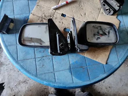 Зеркало заднего вида. Боковое зеркало Honda cr-v. Правый руль за 15 000 тг. в Алматы