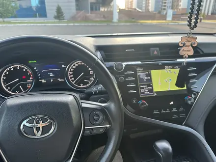 Toyota Camry 2019 года за 15 000 000 тг. в Астана – фото 8