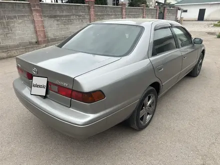 Toyota Camry 1998 года за 3 200 000 тг. в Алматы – фото 3