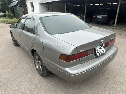 Toyota Camry 1998 года за 3 200 000 тг. в Алматы – фото 5