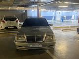 Mercedes-Benz C 220 1996 года за 3 500 000 тг. в Алматы