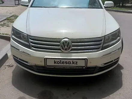 Volkswagen Phaeton 2013 года за 11 000 000 тг. в Алматы