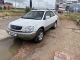 Lexus RX 300 2001 годаfor4 900 000 тг. в Астана