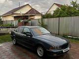 BMW 523 1998 годаүшін2 500 000 тг. в Алматы – фото 2