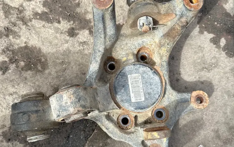 Цапфа задняя правая за 27 000 тг. в Астана