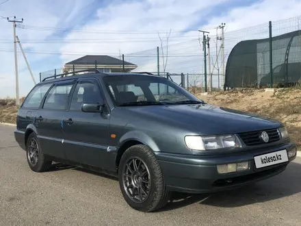 Volkswagen Passat 1995 года за 2 500 000 тг. в Шымкент – фото 7