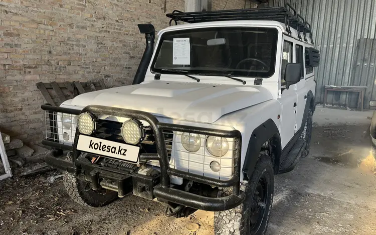 Land Rover Defender 2005 годаүшін4 600 000 тг. в Кокшетау