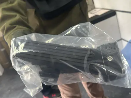 Хундай Соната Педаль газа за 5 500 тг. в Астана