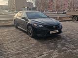 Toyota Camry 2018 года за 12 000 000 тг. в Актау