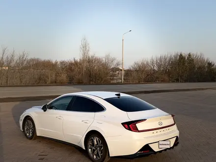 Hyundai Sonata 2020 года за 7 000 000 тг. в Уральск – фото 6