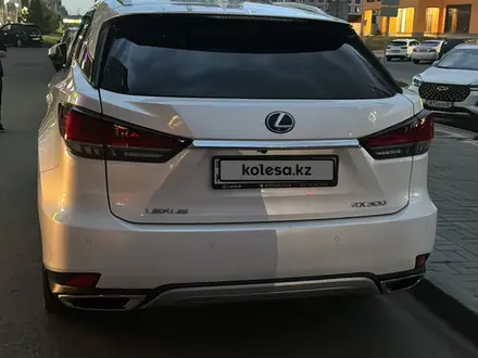 Lexus RX 300 2019 года за 23 000 000 тг. в Астана – фото 2