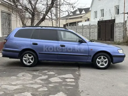 Toyota Carina E 1996 года за 2 300 000 тг. в Алматы – фото 3