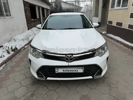 Toyota Camry 2015 года за 11 200 000 тг. в Алматы – фото 3