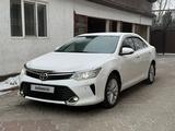 Toyota Camry 2015 годаүшін11 200 000 тг. в Алматы